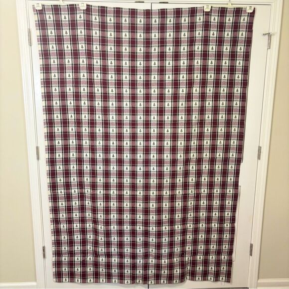 Foreston Trends Red Green White Christmas Tree Holiday Cotton Tablecloth - Picture 4 of 4